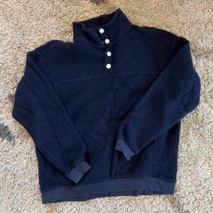 Outdoor Voices Navy mega fleece pull over